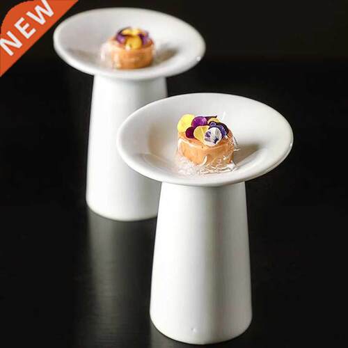 Chinese Style Pure White Tall Feet Ceramic Plate Display