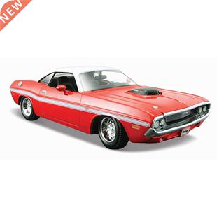Maisto 1:24 1970 Dodge Challenger R T Coupe Static Die Cast