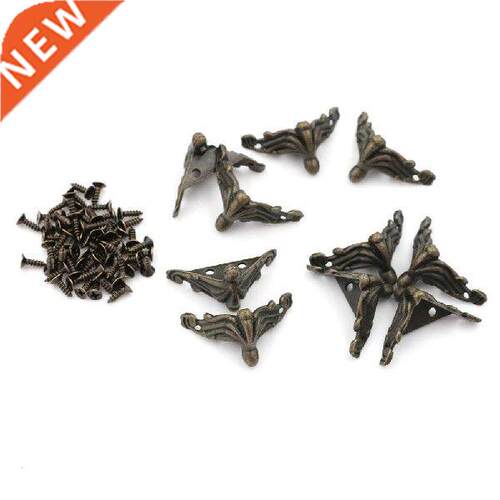 10Pcs Triangle Rattan Carved Decorative Bracket For