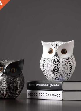 Nordic Style Owls Ornament Owl Resin Craft Lovely Bird Minia