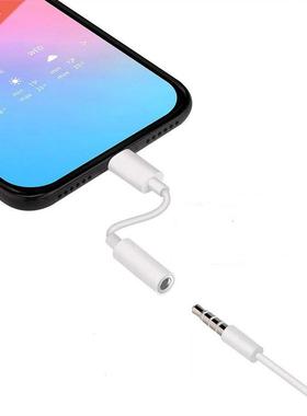 lightning to  5 mm jack adate Headhones Convete fo I