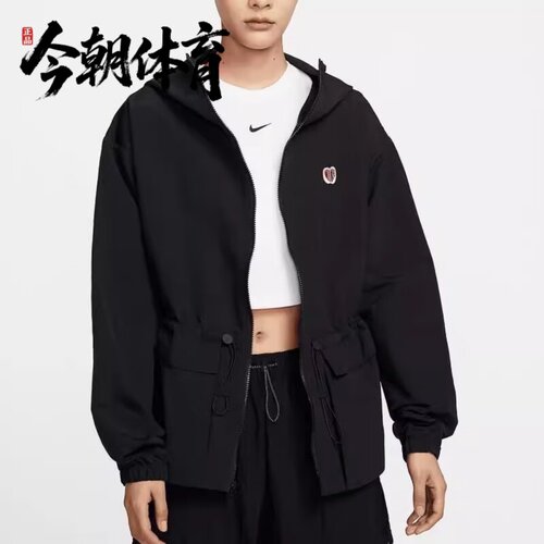 NIKE/耐克 OUTLETS 女子梭织夹克防晒衣刺绣外套 HV8727-010-133