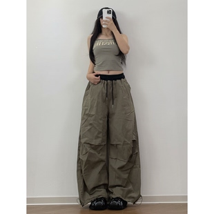 XXBUNI军绿色跳舞套装女字母印花吊带上衣＋小个子撞色jazz工装裤