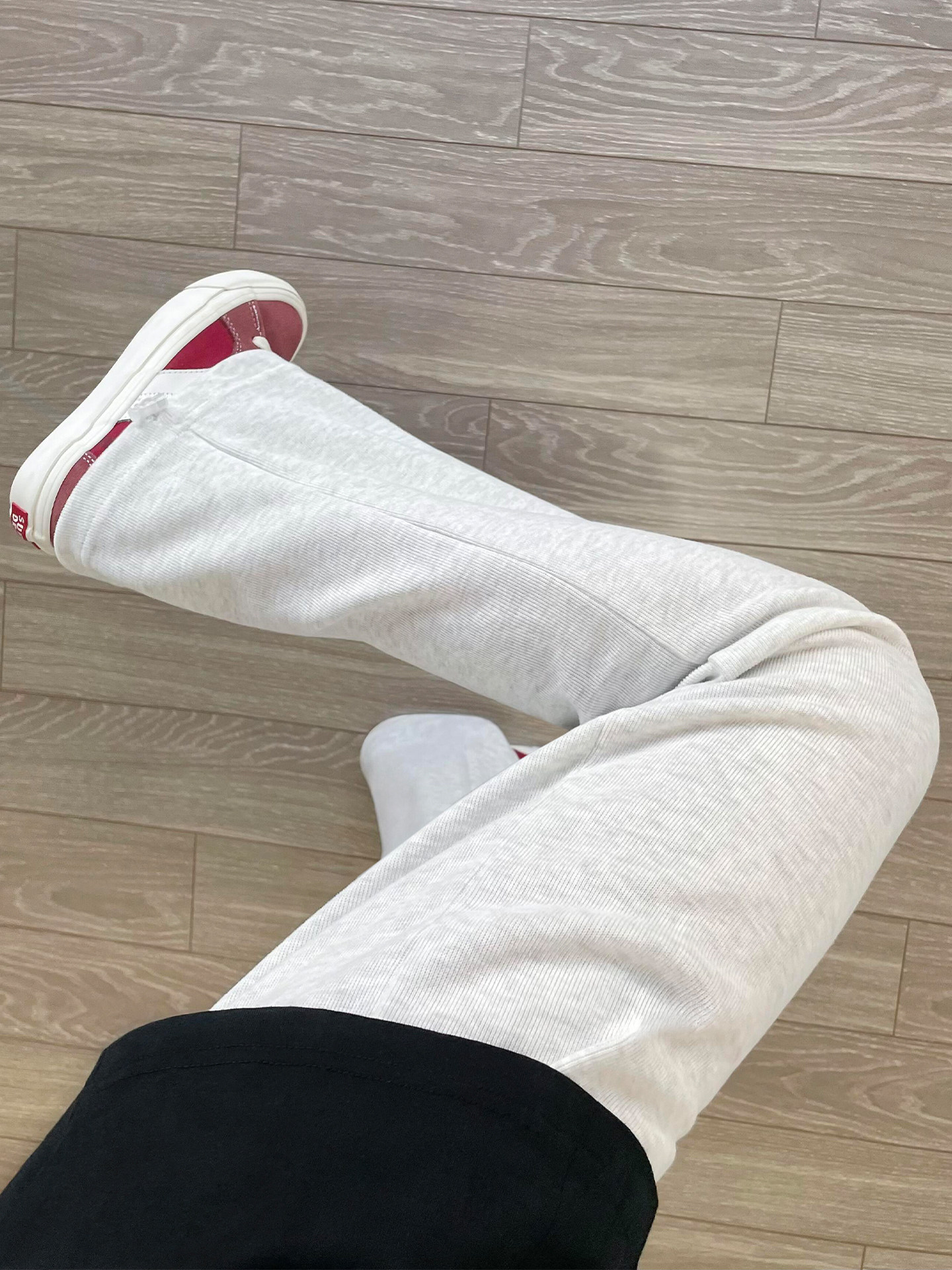 Gray and White Sports Wide-Leg Sweatpants for Women, New Autumn Style, Plus-Size High-Waisted Loose Straight-Leg Jogger Casual Pants