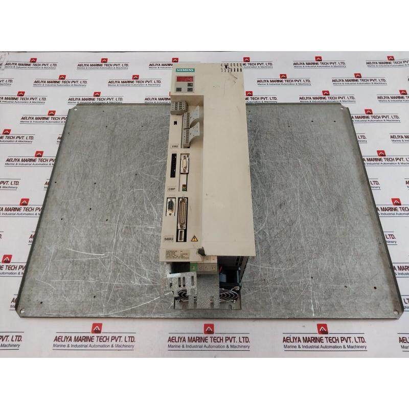 原装供应Masterdrives MC 6SE7021-8TP50 直流/交流驱动器 背光器