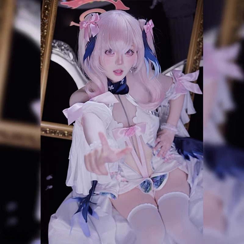 碧蓝档案cos服下江小春纯白誓约