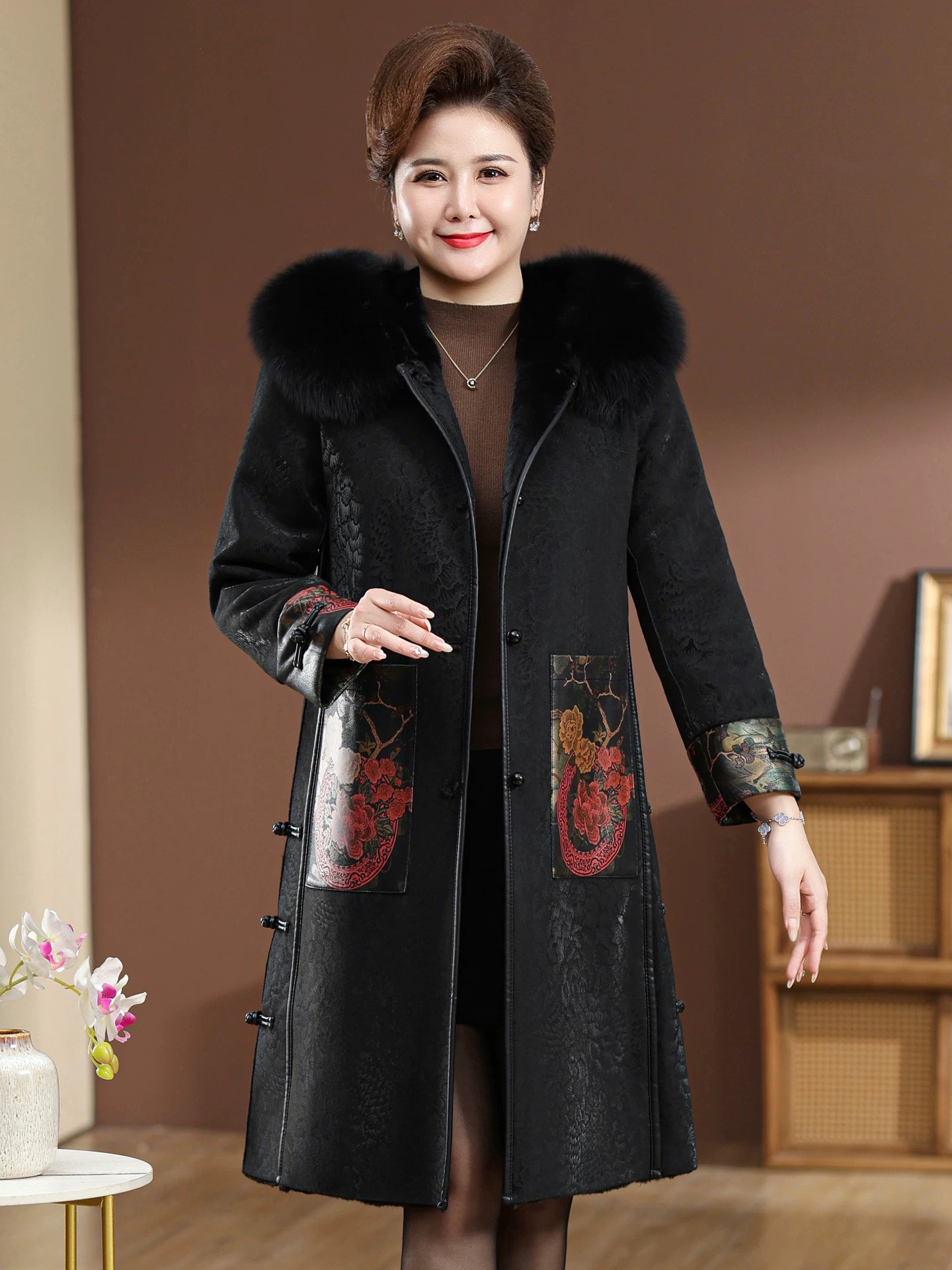 中老年女装水貂绒大衣妈妈装加厚海宁皮毛一体奶奶高档中长款皮草