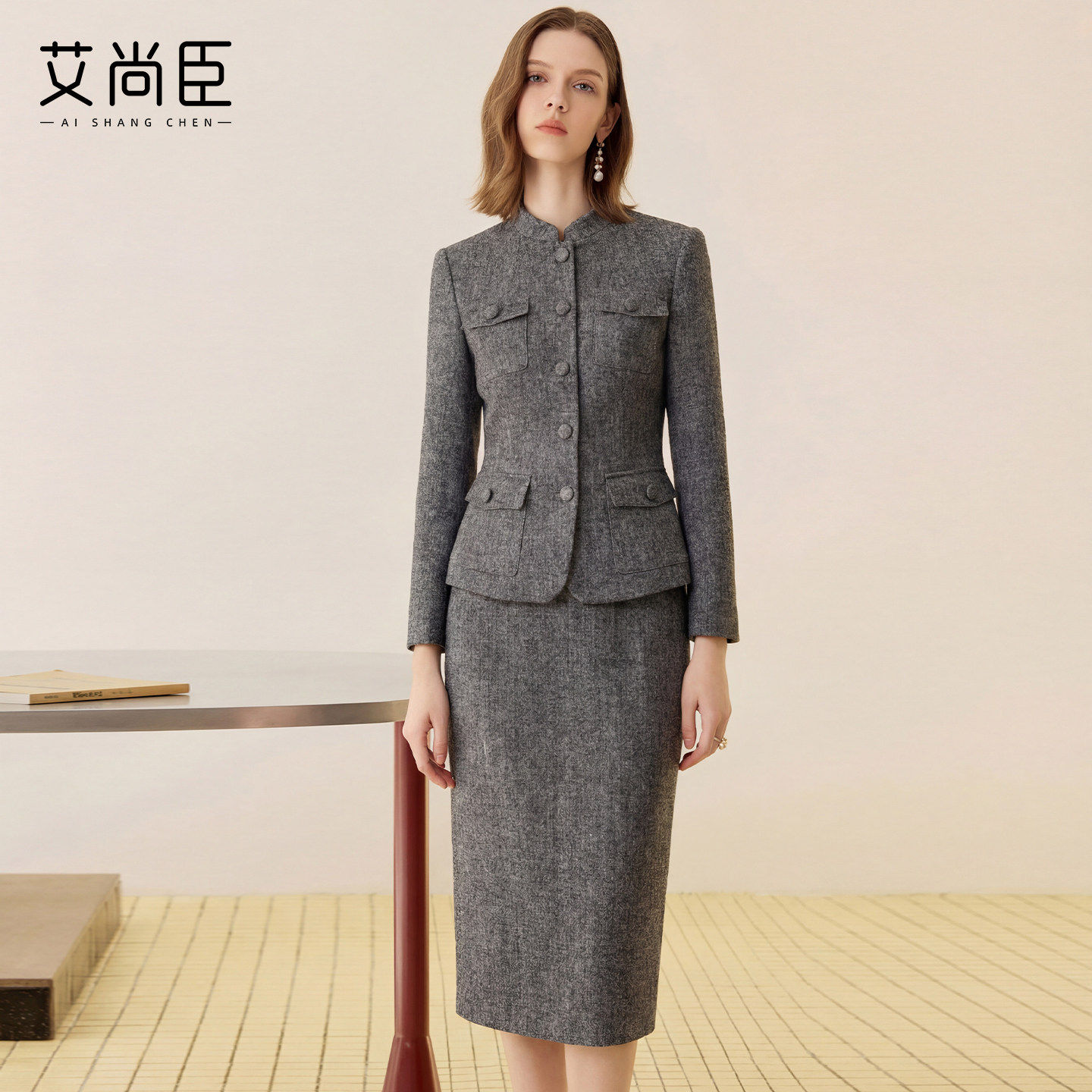 艾尚臣正肩立领酒店制服西装外套半身裙两件套女职业装工作服
