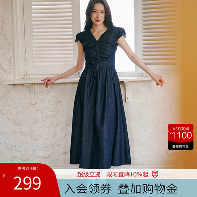 Basic House/百家好法式褶皱V领牛仔连衣裙女2025夏季泡泡袖裙子