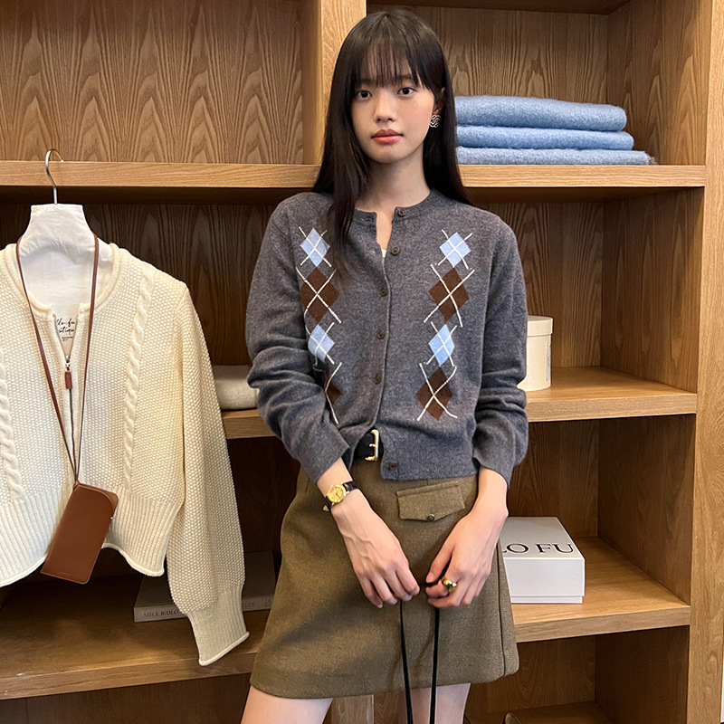 Allo Fu小圆领提花针织开衫2024十三行秋季女装菱形格上衣L19072