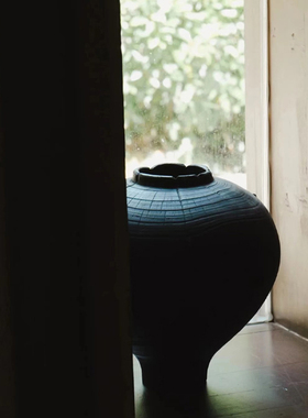 侘寂风黑色木质花瓶装饰摆件新中式客厅玄关高级感花器民宿软装