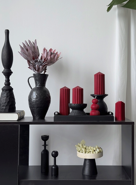 侘寂风黑色组合套装红色香薰蜡烛室内玄关开放格布置样板间装饰