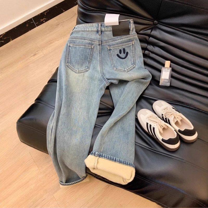 刺绣加绒加厚直筒牛仔裤女2025冬季新款大码高腰宽松显瘦阔腿裤子