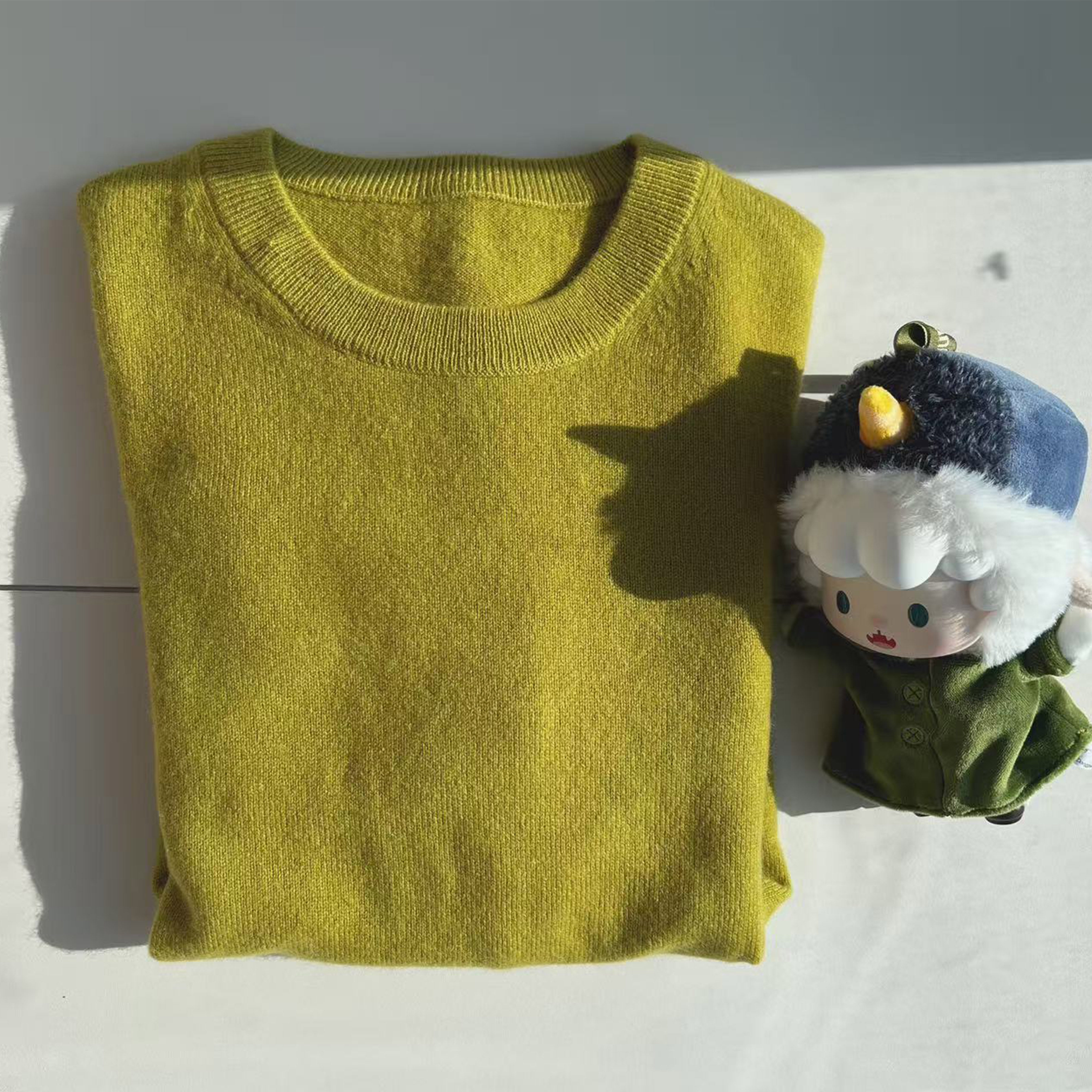 圆领100%纯山羊绒衫女纯色通勤套头柔软针织打底衫经典百搭款,女装/女士精品,羊绒衫,淘宝优惠券,粉丝福利购,淘宝优惠卷