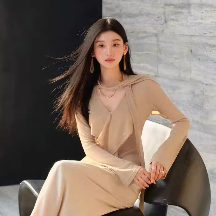 2025秋季新款女装长袖T恤女宽松圆领休闲百搭上衣