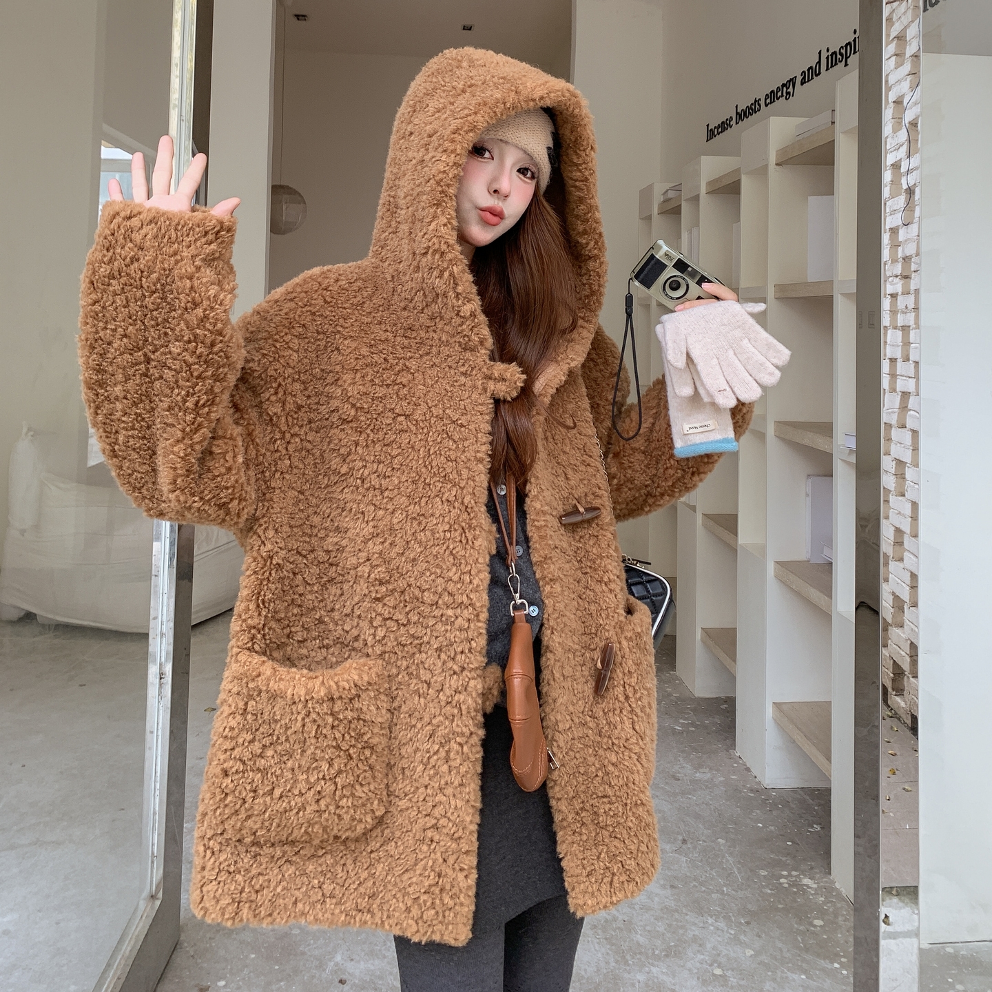 2025年冬季新款羊羔毛中长款休闲时尚外套203-9550-P215-K298，女装短外套，浙宝203