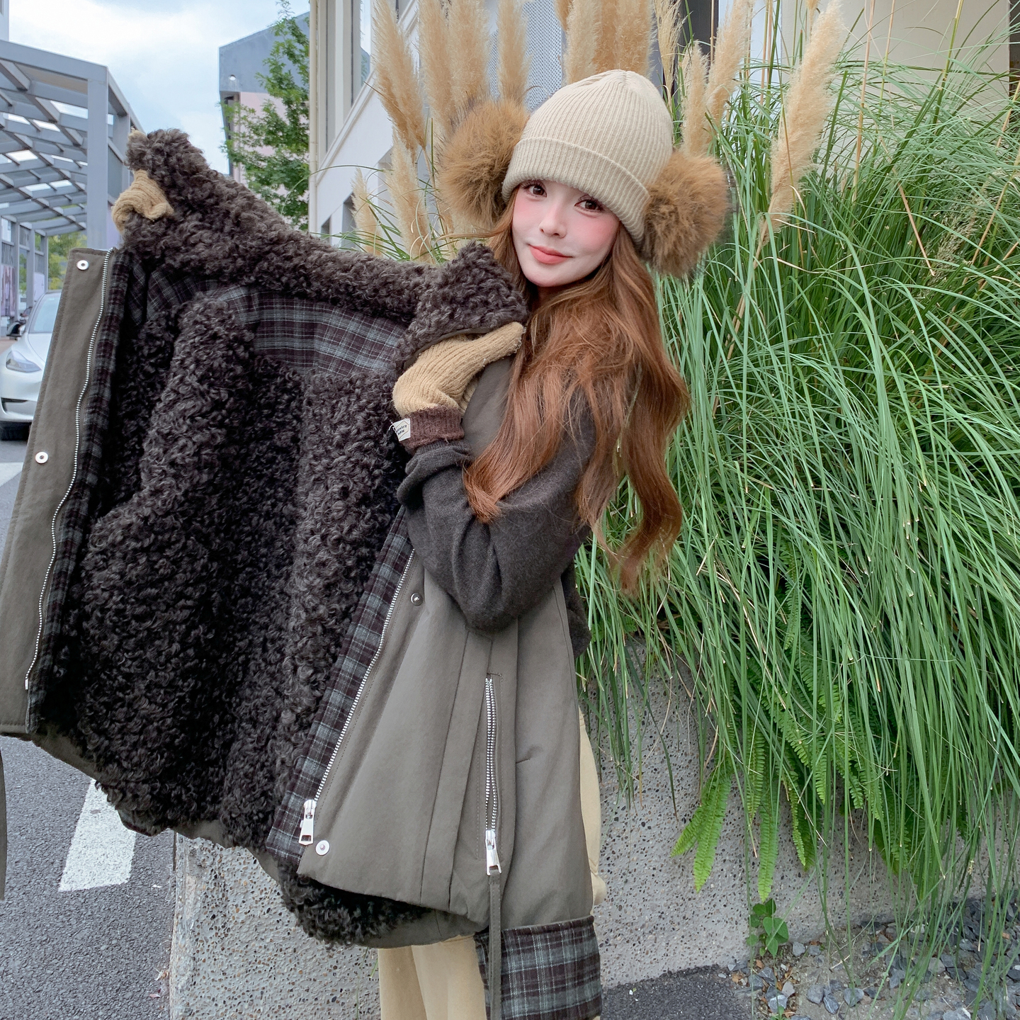 2025年冬季新款军绿色加毛内胆时尚外套205-9558-P205-K305，女装短外套，浙宝203