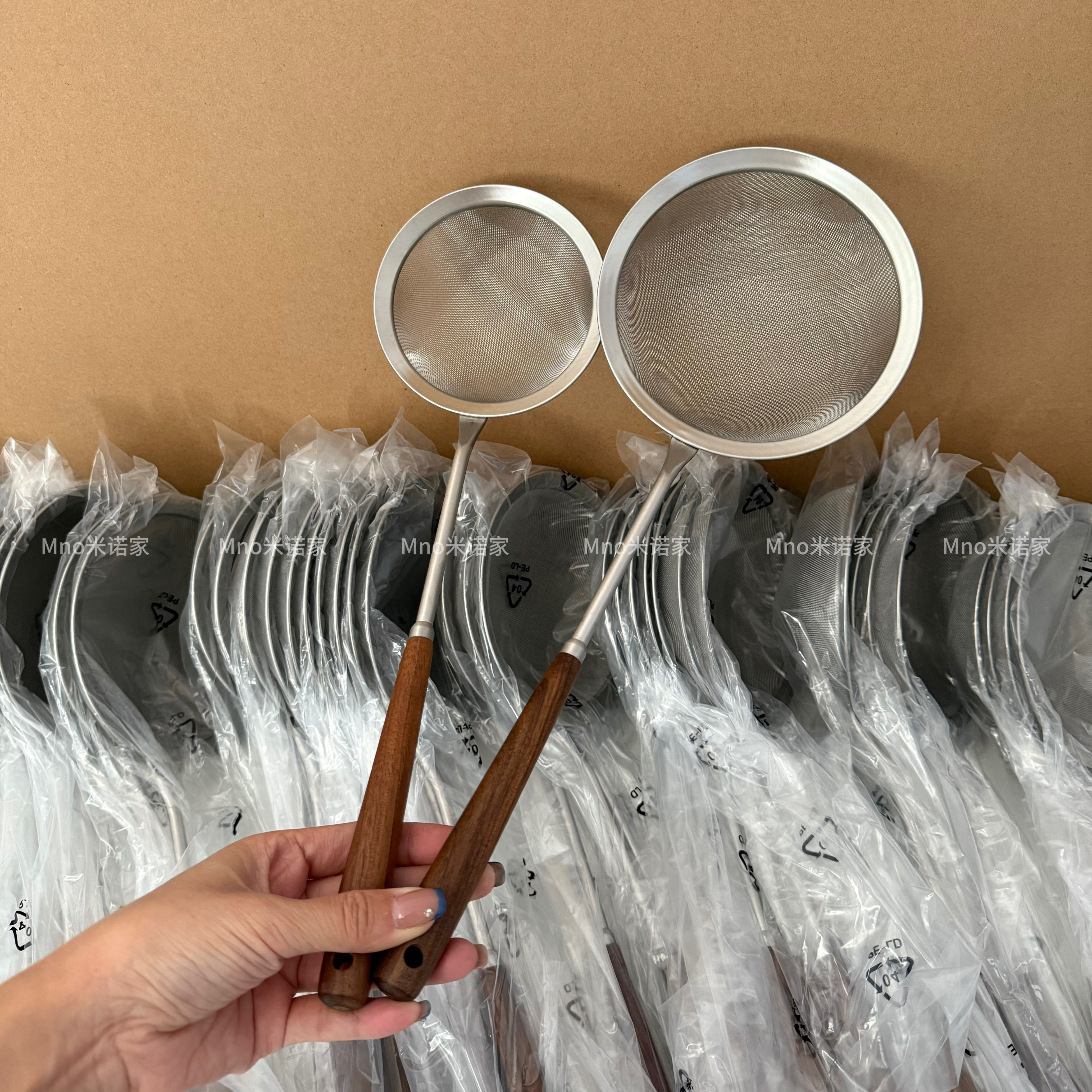 米诺家304不锈钢面粉筛厨房烘焙工具手动筛粉器高颜值