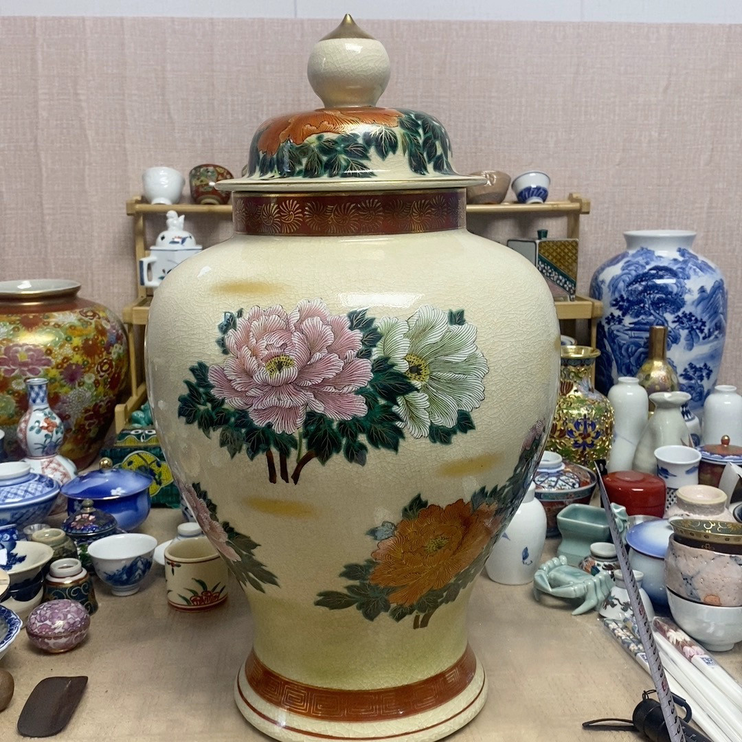 老九谷名家荣山手绘牡丹精工描金大将军罐 全品  高49