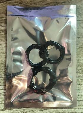 An elastic ring that can prolong sexual intercourse duration