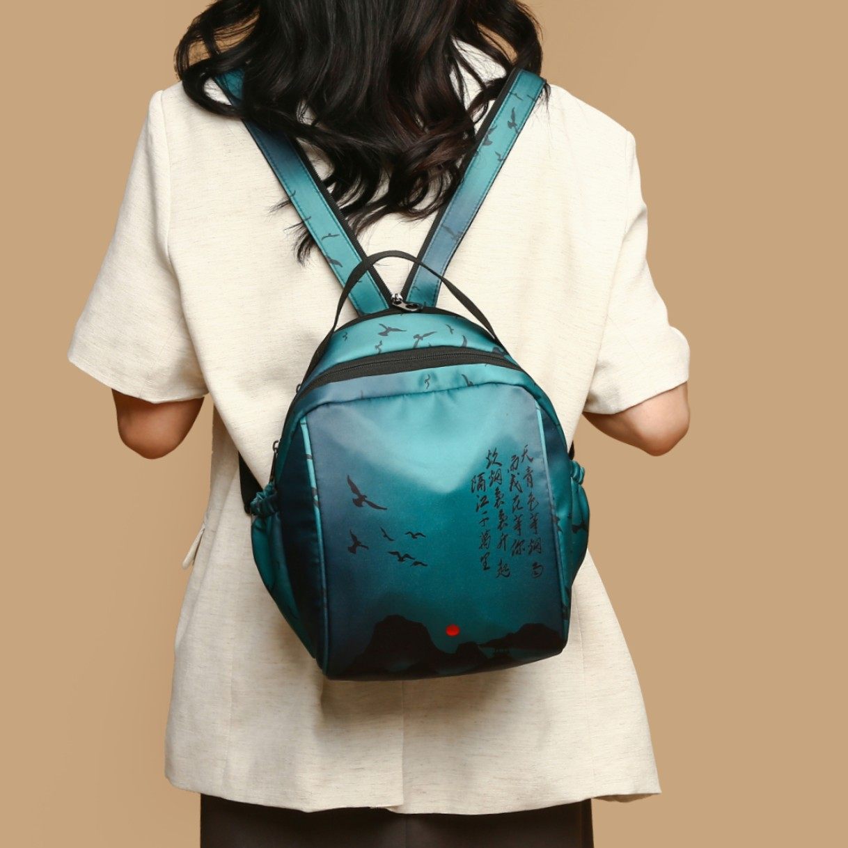 双肩包女多功能潮流时尚百搭小众背包复古旅游轻便携休闲斜挎胸包,箱包皮具/热销女包/男包,双肩背包,淘宝优惠券,粉丝福利购,淘宝优惠卷