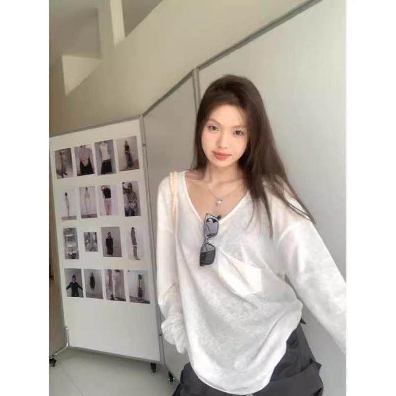 新款u领白色薄款外搭长袖防晒衣t恤女夏季慵懒风宽松跳舞罩衫上衣