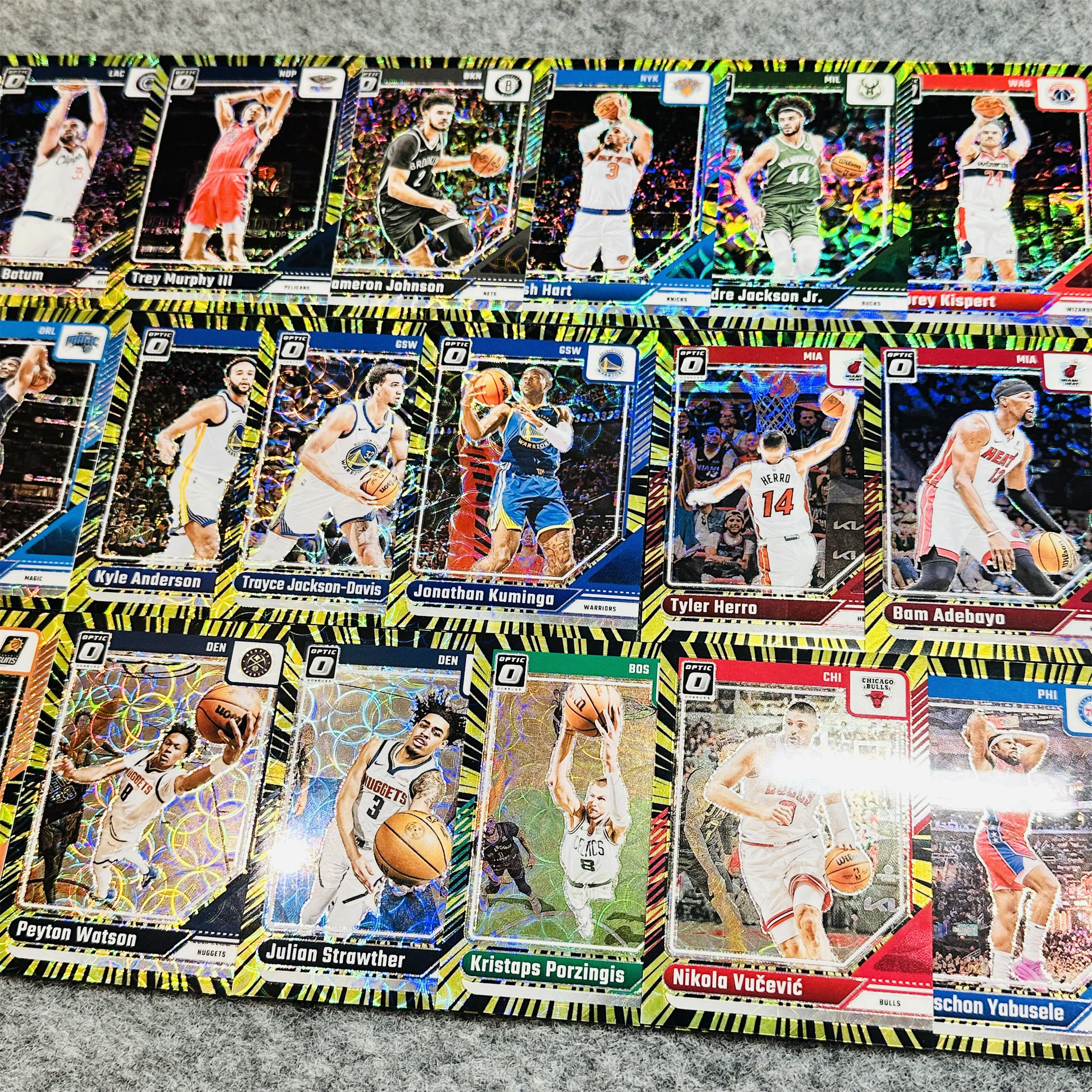 OP带编黑金折射正版panini球星卡