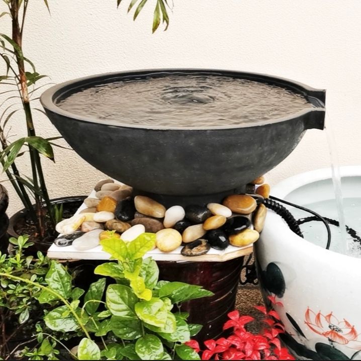 庭院景观花园锦鲤鱼池流