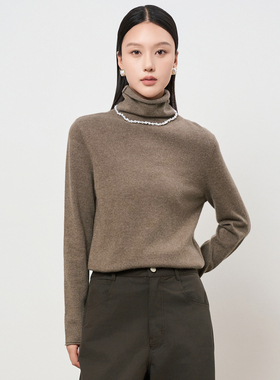 鲁思蒂柔软亲肤高领打底毛衫女2025秋冬亲肤时尚绵羊毛上衣