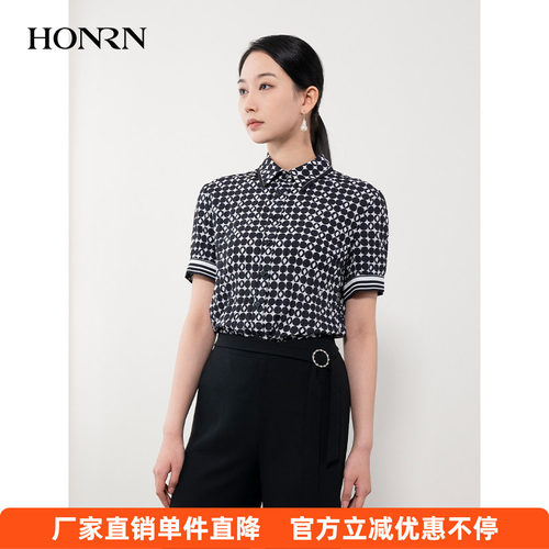 HONRN/红人休闲气质黑色短袖设计感薄款衬衫上衣女夏款HH22OC712