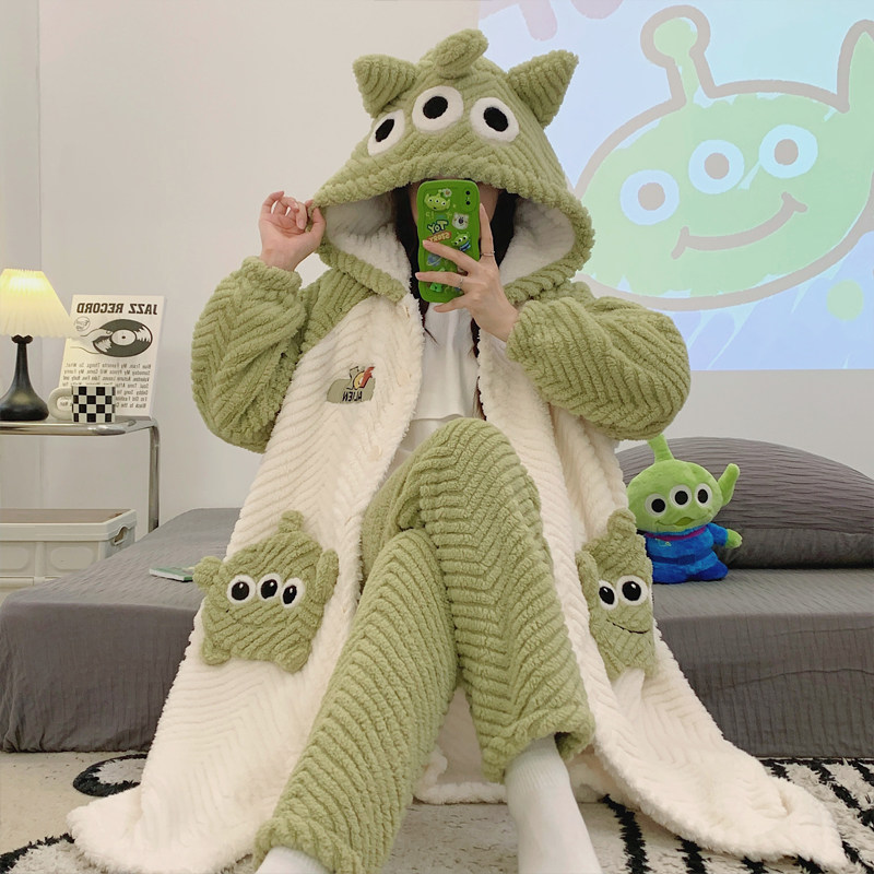 珊瑚绒月子服三件套秋冬季产后纯棉加厚睡袍连帽哺乳孕妇睡衣冬季