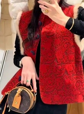 冬季新款新中式红色立领马甲女单排扣加厚保暖国风马甲拜年服外穿