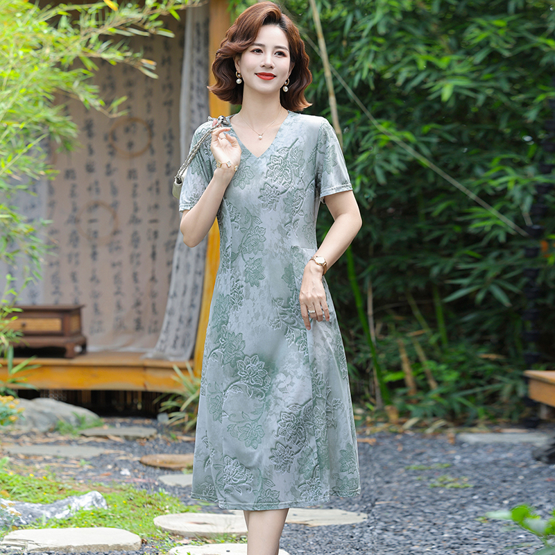 中老年女装气质优雅长裙妈妈夏季新款短袖连衣裙时尚印花显瘦裙子