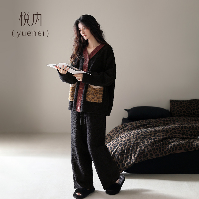 悦内半边绒睡衣女士冬季秋冬珊瑚绒加厚加绒软绵绵家居服时尚豹纹
