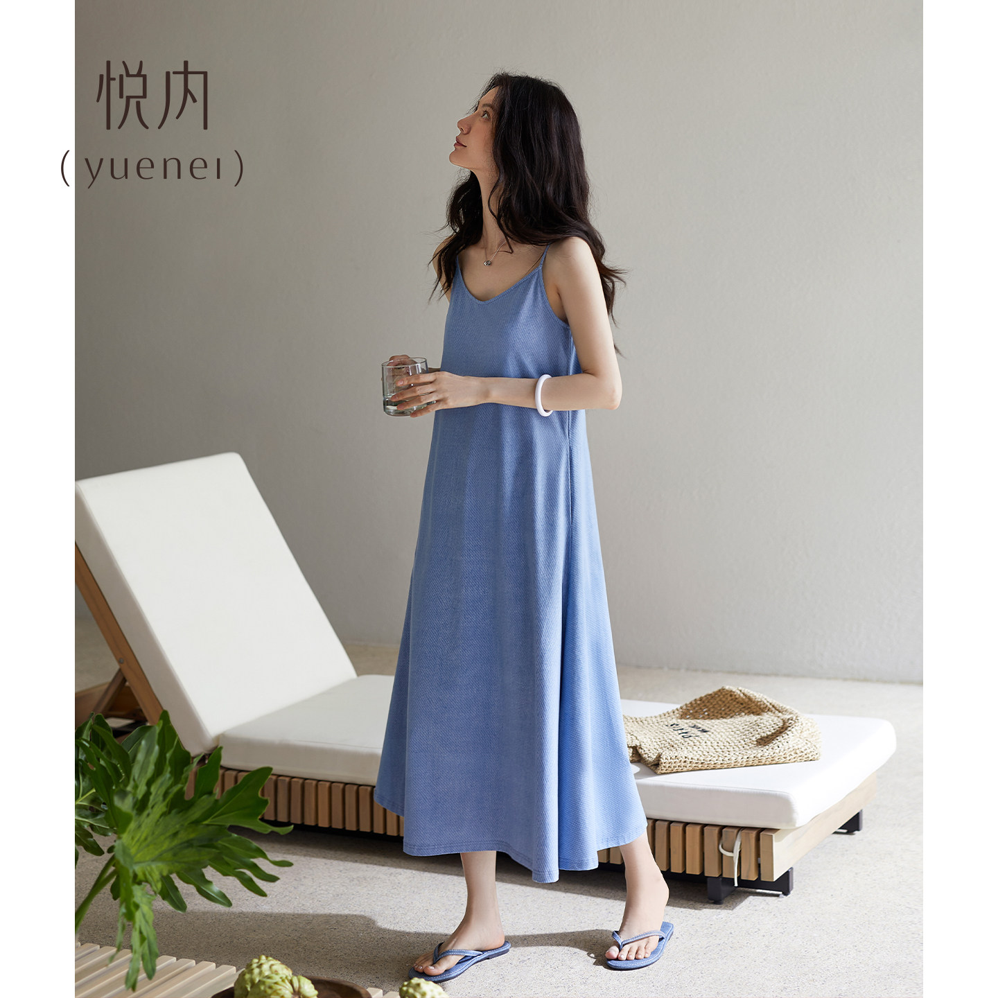 悦内带胸垫睡裙女款夏季纯棉吊带U领背心蓝色无袖睡衣裙子家居服