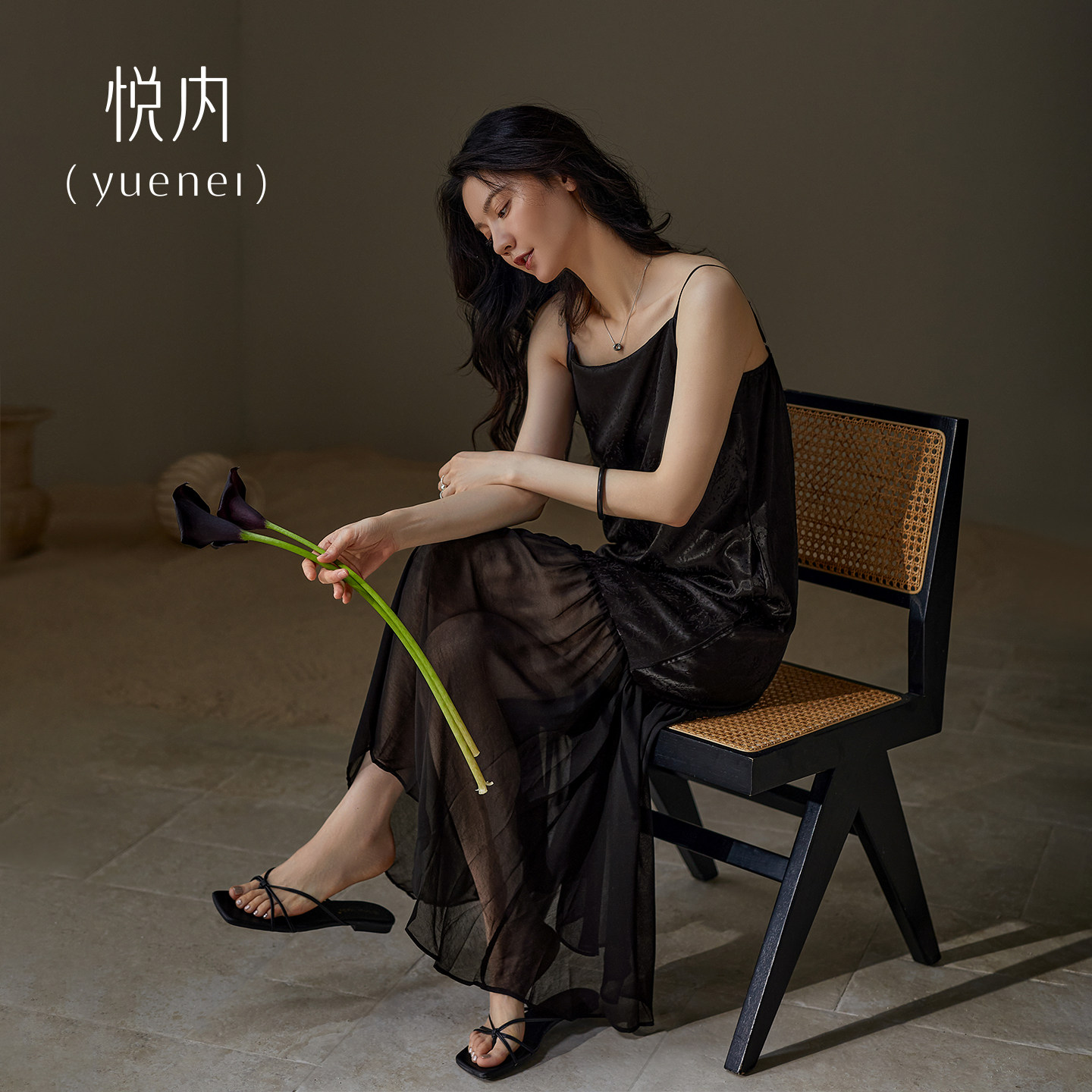 【商场同款】悦内女士丝绸睡裙图片