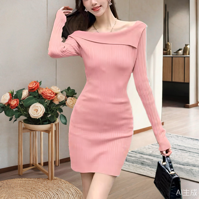 针织连衣裙女紧身短款小个子性感包臀打底内搭毛衣心机设计感秋冬