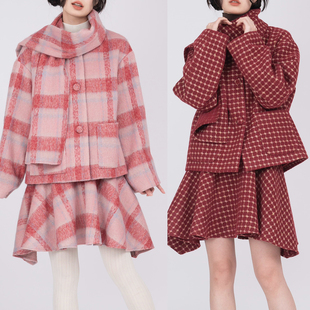 无线WUXIAN毛呢外套短款格子大衣女2025新款女小个子学生显瘦加厚
