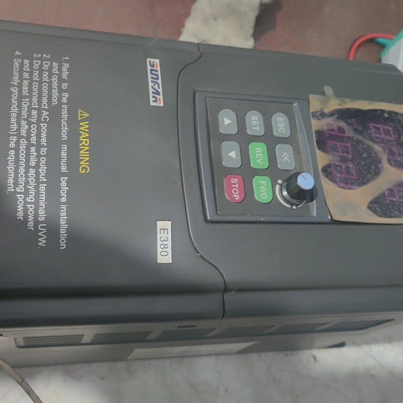 可维修四方变频器E380-4T0055G/0075P一台,议价