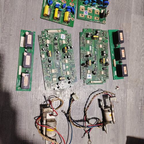 可维修LS IS7变频器驱动板SV550/750 IS7 1011议价