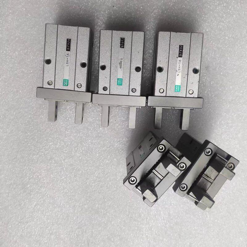 可维修CKD手指气缸LSH-16有五个,80元每个,直议价