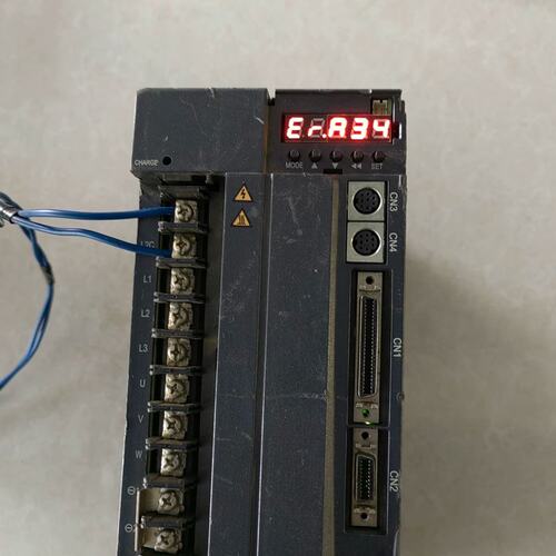 可维修汇川伺服驱动器 IS500AS032I-FYTD 4.4K议价