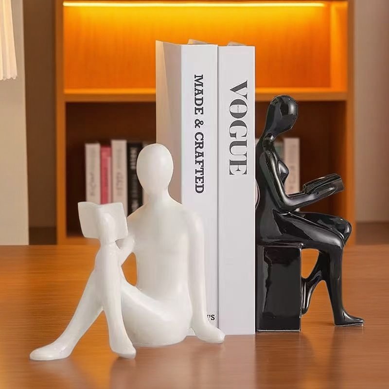 现代陶瓷人物书档书靠摆件轻奢玄关电视柜家居客厅桌面装饰品书架