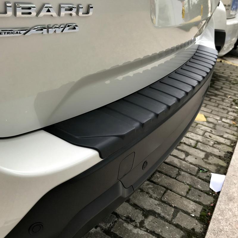 适用于斯巴鲁25森林人旭豹傲虎XV原厂款树脂后护板外杠踏后备尾箱