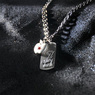 恋与深空周边项链夏以昼同款苹果方牌吊坠卡通二次元配饰礼物小众