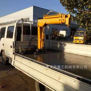 液压随车吊轻型卡车改装 1吨2吨小型折臂吊蓝牌车加装 液压吊机
