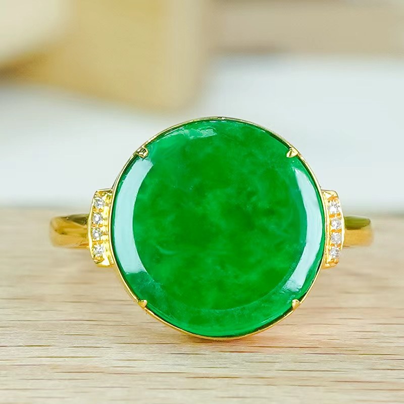 18K金镶嵌天然翡翠戒指A货时尚轻奢简约款满绿龙石翡翠绿圆牌戒指