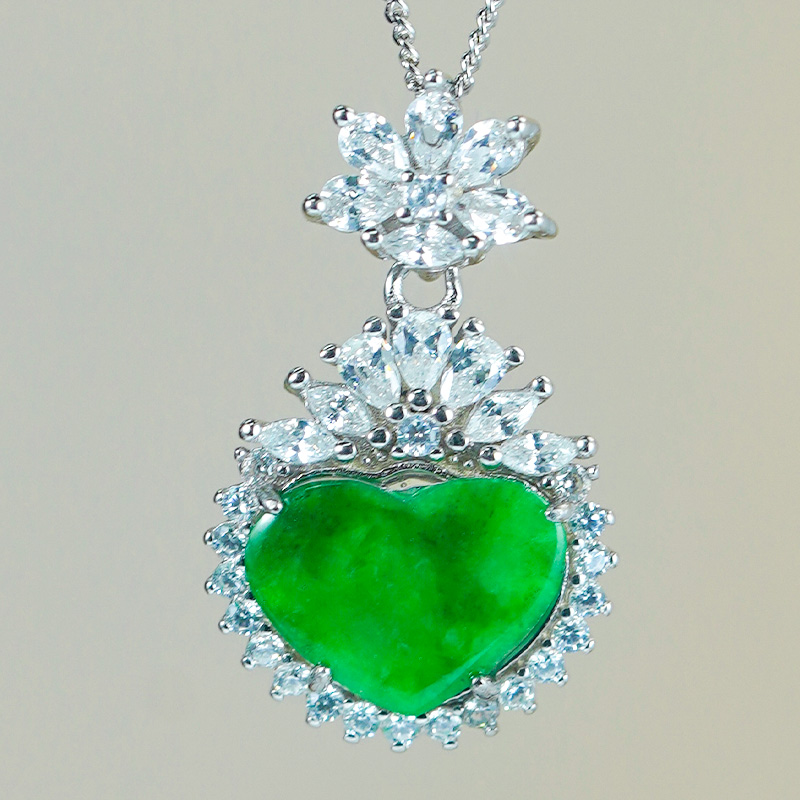 送女友送爱人精致百搭豪镶银吊坠