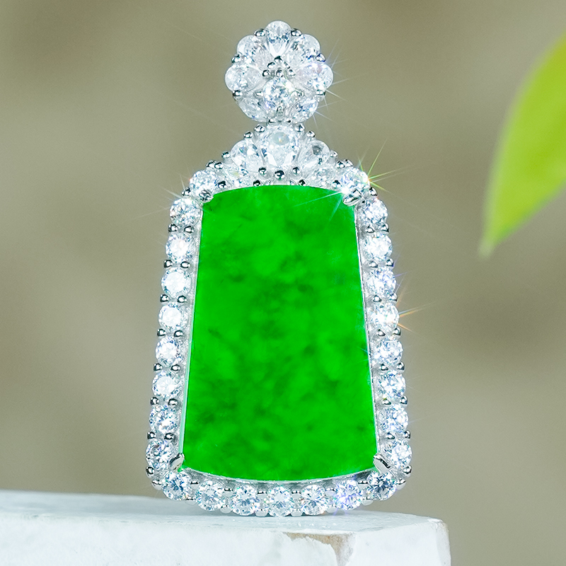 天然A货无事牌翡翠吊坠银镶嵌大气豪镶中式配饰满绿扇形梯形玉坠