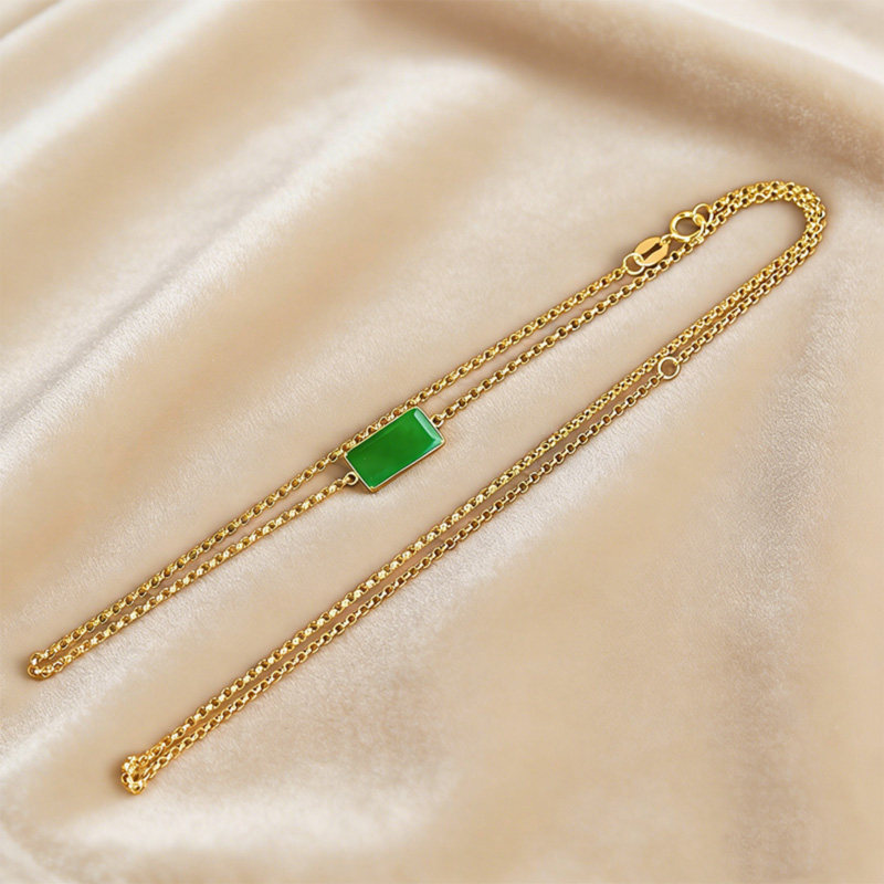 18k金镶嵌天然翡翠A货满绿龙石经典简约无事牌翡翠吊坠
